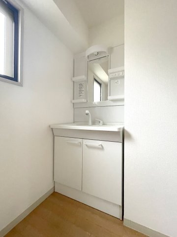 グレイスハイム大同の独立洗面台|独立洗面台あり、毎朝おしゃれに忙しい女性の方におすすめです