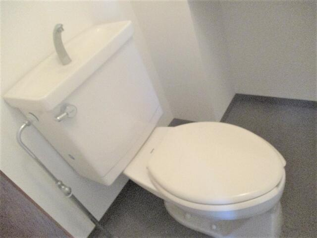フラット日吉コートＢ棟のトイレ| 