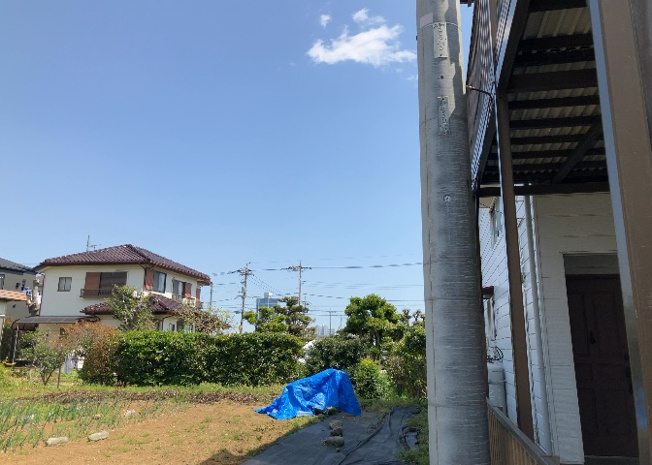 【展望】 | 桜や紅葉の名所に出かける人は多いと思いますが、家にいながら季節の移ろいを感じる生活を送りませんか？リビングや窓から見える景色が生活を彩るワンポイントに！現地から見える景色を堪能してみては如何でしょう。
