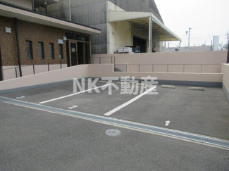 【駐車場】 | 空きはご確認ください