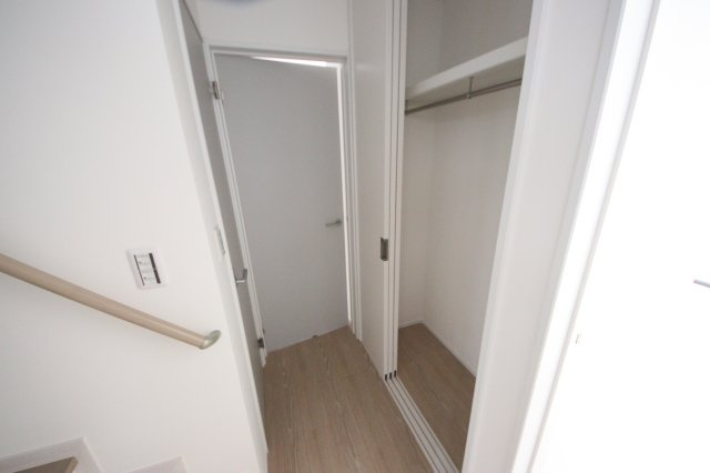 《仲介手数料無料》緑区芝原２丁目16-15(B号棟)新築一戸建ての収納|撮影日 2024年4月13日 13:00 晴れ