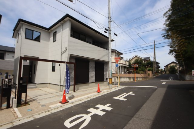 《仲介手数料無料》緑区芝原２丁目16-15(B号棟)新築一戸建ての外観|撮影日 2024年4月13日 13:00 晴れ