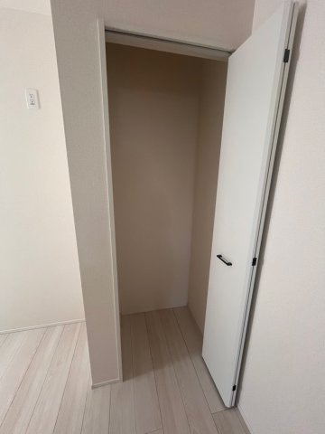 前橋市南町二丁目２４－１期　ＬＩＮＡＧＥ　2号棟の収納