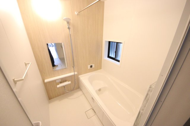 《仲介手数料無料》緑区宮本２丁目29-6(I号棟)新築一戸建てハートフルタウンの浴室|撮影日 2025年5月25日 17:00 曇り