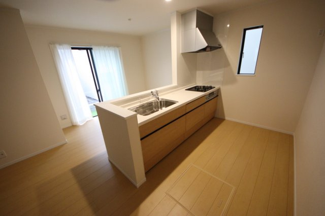 《仲介手数料無料》緑区宮本２丁目29-6(I号棟)新築一戸建てハートフルタウンのキッチン|撮影日 2025年5月25日 17:00 曇り