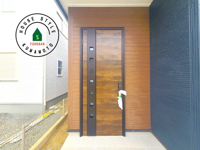 菊池郡菊陽町原水第3-3棟（1号棟）の外観：施工例|おでかけの時も帰った時も、「我が家」を最初に感じでもらえる素敵な空間に。