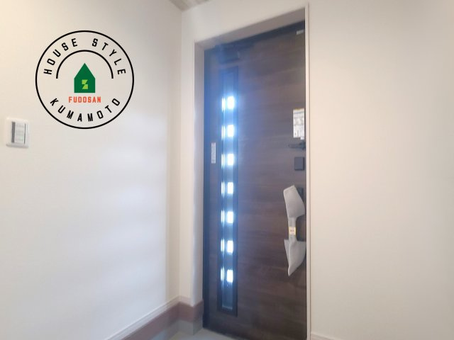 菊池郡菊陽町原水第3-3棟（1号棟）の内観：施工例|二重ロックでしっかり防犯対策ができます。