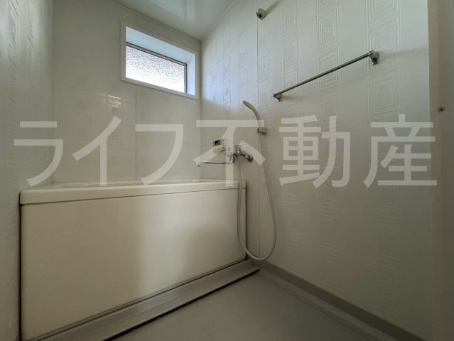 富士屋マンションの浴室|コンパクトで使いやすいお風呂です