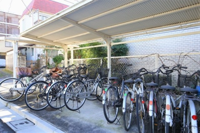 【駐車場】 | 日神パレス千川　14614 | 敷地内に自転車置き場があります(^^)/
