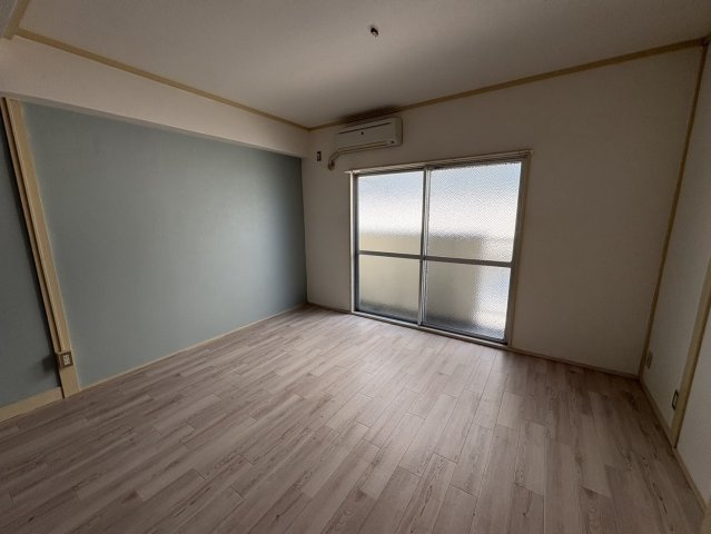 住吉ハイツ(I)の居間・リビング