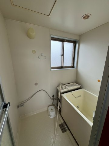 十和田市1棟アパートの浴室