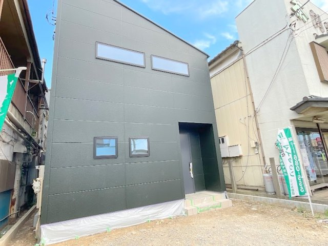 【外観】 | ふじみ野市大井中央4丁目　未入居一戸建住宅　◆限定1棟◆(ふじみ野店) | スタイリッシュでお洒落な外観です！