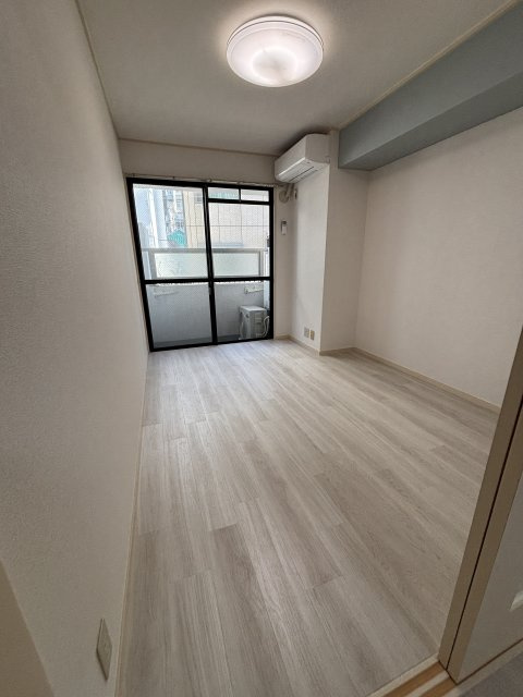 セルダン芦屋の居間・リビング