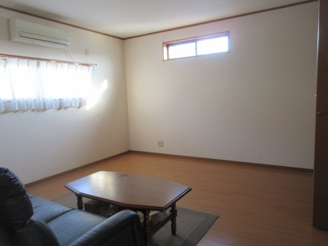 detached 中央4丁目