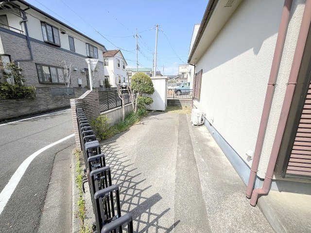 あきる野市秋留2丁目　中古戸建の駐車場