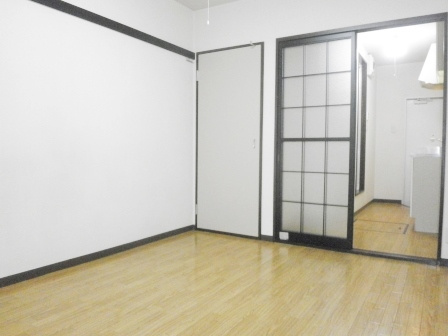 山手ハイツの居間・リビング|※別部屋写真