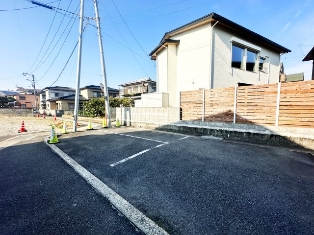 花ぽーとIIの駐車場|駐車場に車を止められます
