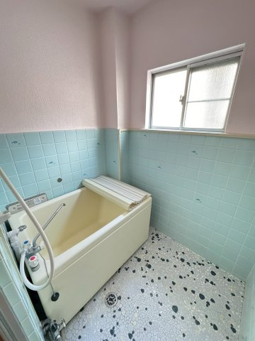 蓮田ビルの浴室