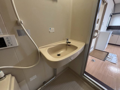 【洗面所】 | フォーブル鍵山B