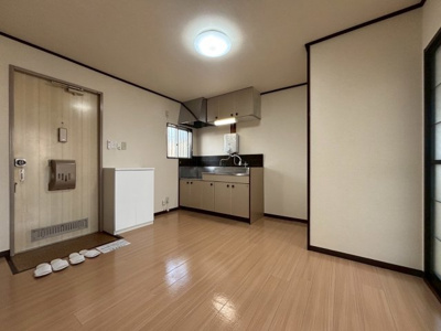 【居間・リビング】 | フォーブル鍵山B