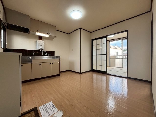 【居間・リビング】 | フォーブル鍵山B