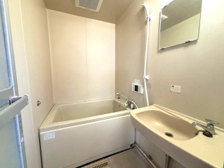 【浴室】 | フォーブル鍵山B