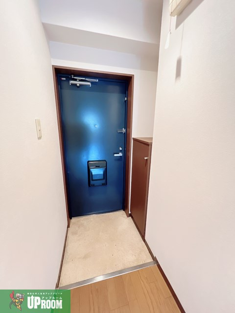 グレースハイツ岩崎の玄関