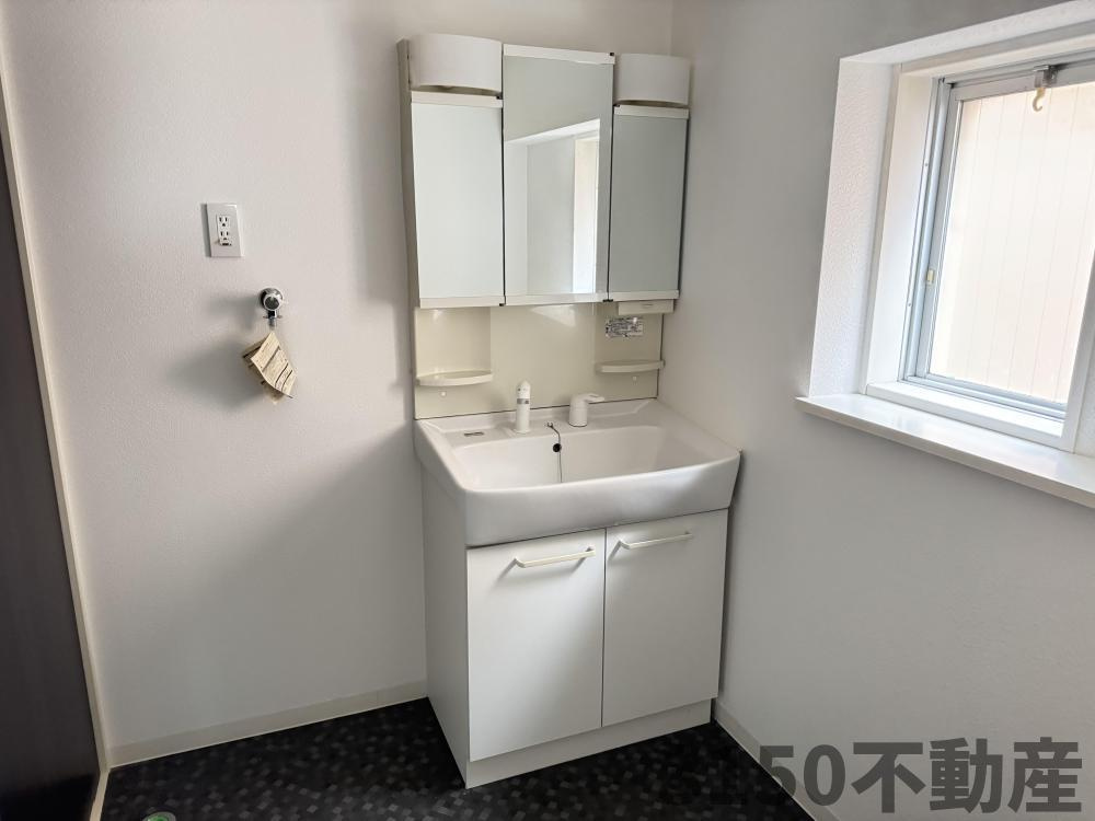 第一辻ビルの洗面所