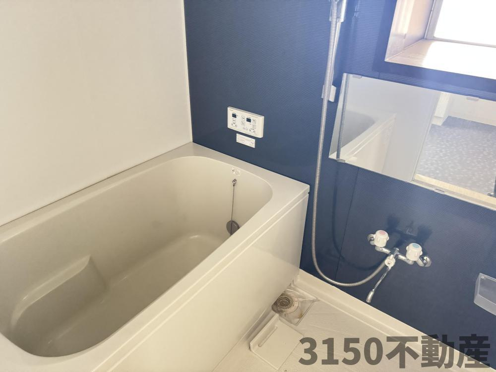 第一辻ビルの浴室