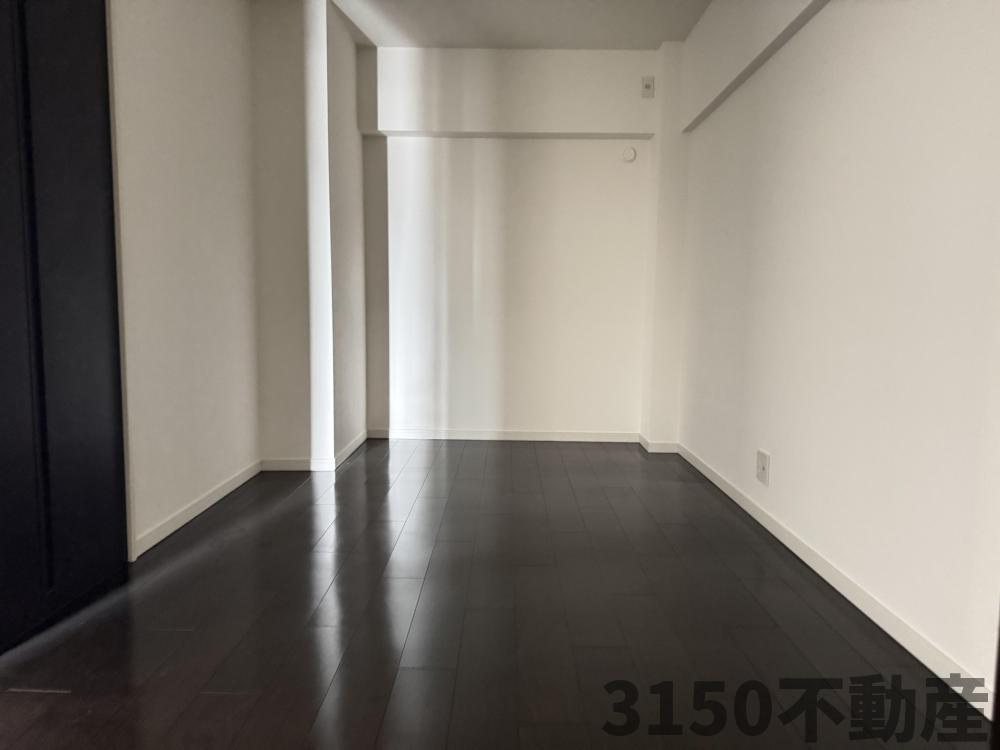 第一辻ビルの寝室