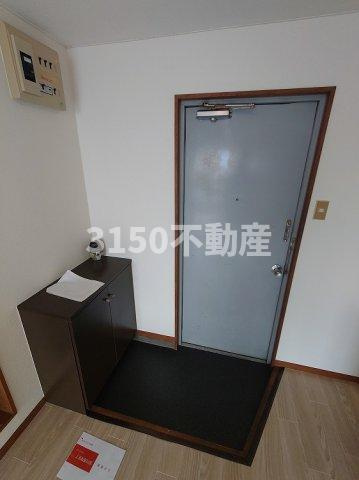 白山パレドールの玄関