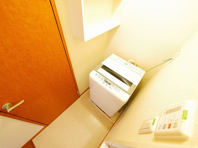 レオパレスサクセスの設備|室内洗濯機置き場があります