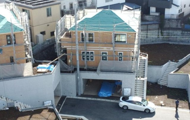 横浜市鶴見区北寺尾6丁目 新築戸建て【仲介手数料無料】カースペース2台