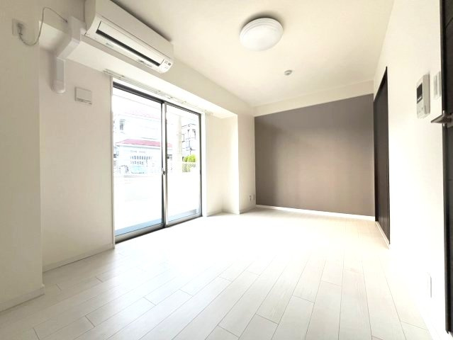 KORE・YIELD神戸北の居間・リビング|使いやすい居間です