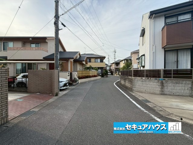【中古住宅】 大府市共西町（月々80,000円台～）の前面道路含む現地写真|事前予約にて現地ご見学いただけます！お気軽にお問い合わせください♪
■株式会社　セキュアハウス　豊明支店■
住宅ローンに強く、知識、経験豊富なスタッフ在籍
お客様に寄り添い、ご成約後もサポート致します