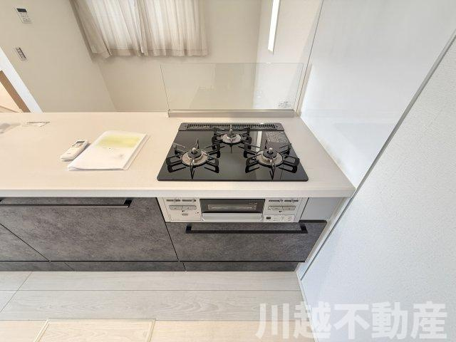 空間を生かした快適な住まいのキッチン|不動産売却相談賜ります