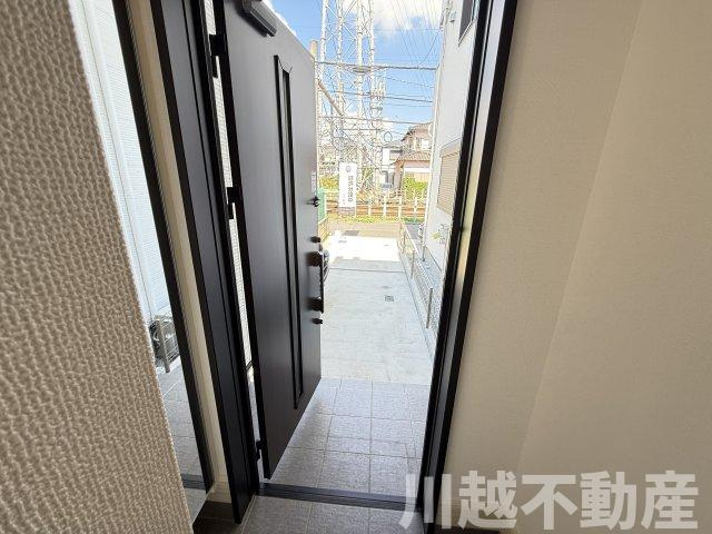 空間を生かした快適な住まいの玄関|住宅ローンにご不安な方もご相談ください