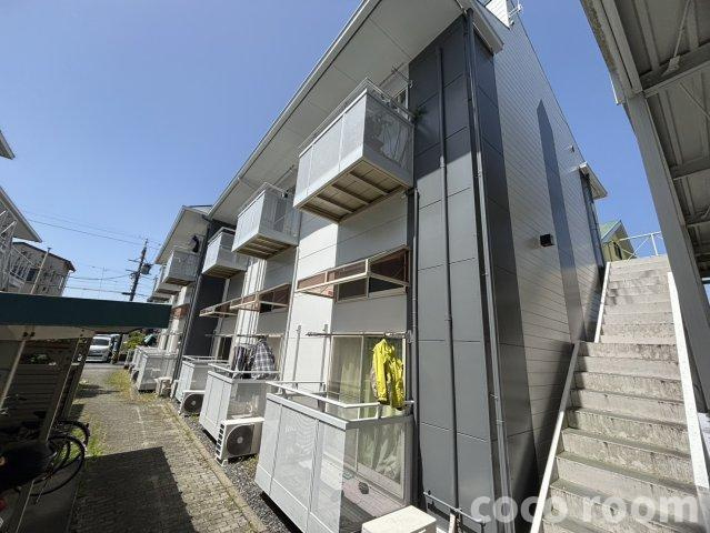 フローラ泉町Ａの外観