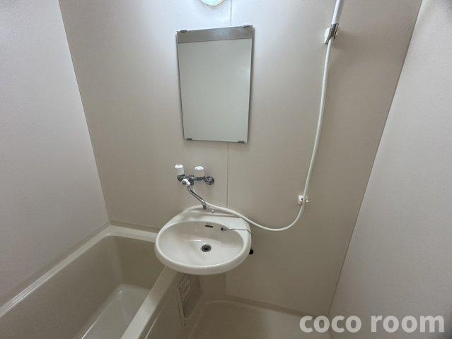 フローラ泉町Ａの洗面所
