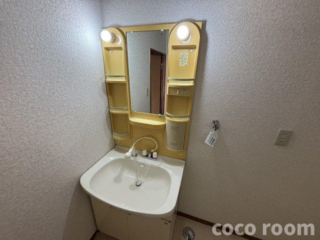 都田ハイツの独立洗面台
