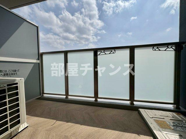 SOLメイクス新栄のバルコニー
