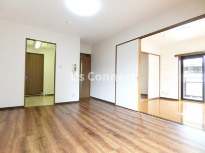 【居間・リビング】 | ガーデンプラザ泉中央 | １１．８帖のＬＤＫ。