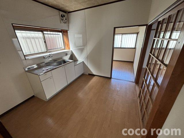 佐藤アパートの居間・リビング