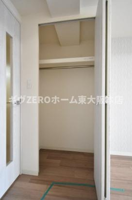 プレサンスOSAKA東成中本ハーヴィルの収納