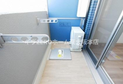 プレサンス谷町九丁目駅前のバルコニー