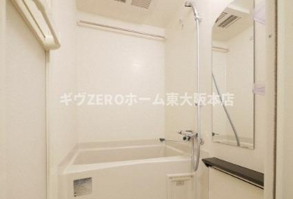 プレサンス谷町九丁目駅前の浴室