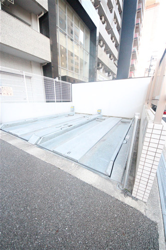 【駐車場】 | エステムプラザ大手前エヴァース