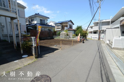 【前面道路含む現地写真】 | 座間市緑ケ丘４丁目　売地　全１区画【仲介手数料無料】