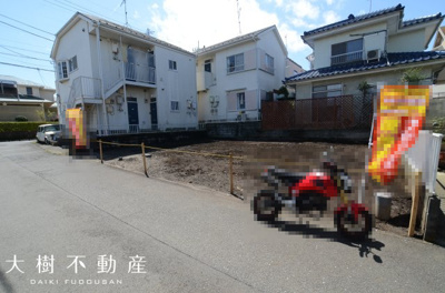 【前面道路含む現地写真】 | 座間市緑ケ丘４丁目　売地　全１区画【仲介手数料無料】