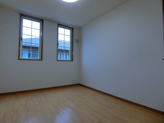 メゾン　ド　パルジェの洋室